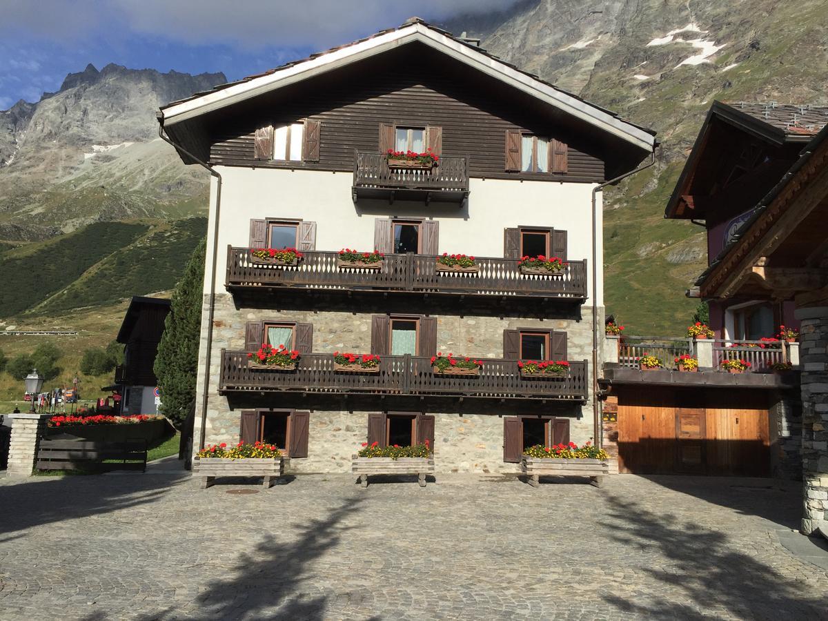 Apartments Bucaneve Breuil-Cervinia Exterior photo
